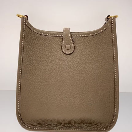 Preloved Authentic HERMES Evelyn TPM / K Stamp / G Hardware / 2025 / Shoulder Bag / Leather / Beige