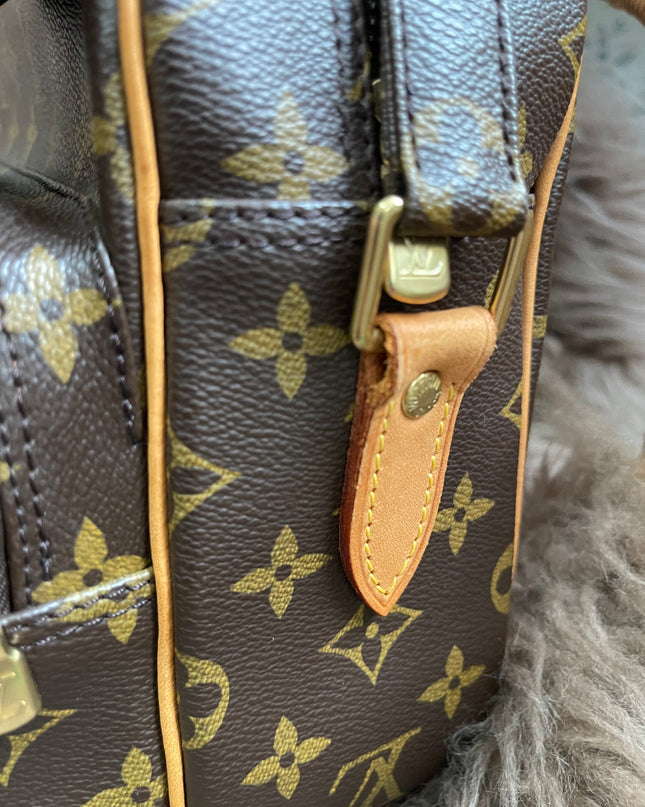 Preloved Louis Vuitton 2005 Nil messenger bag