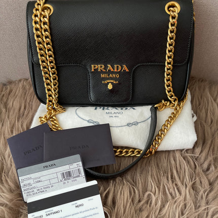 Preloved Authentic Pattina Flap Shoulder Bag Saffiano Leather Small crossbody bag