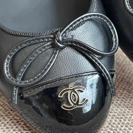 Preloved Authentic Chanel Ballet Flats — Black Lambskin & Patent Cap Toe (Size 35½)