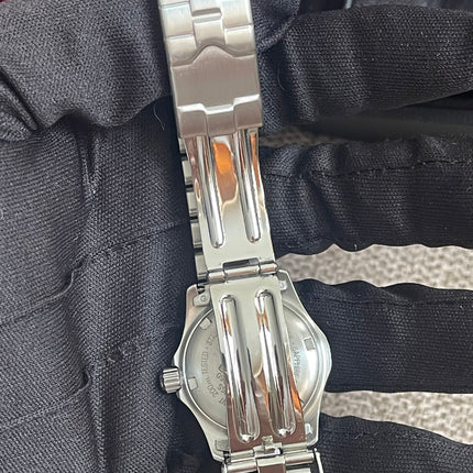 Preloved Authentic TAG Heuer Professional 200m Ladies Watch — Stainless Steel, Blue Dial