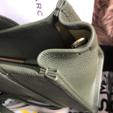 Preloved Marc Jacobs the medium leather tote bag in Green