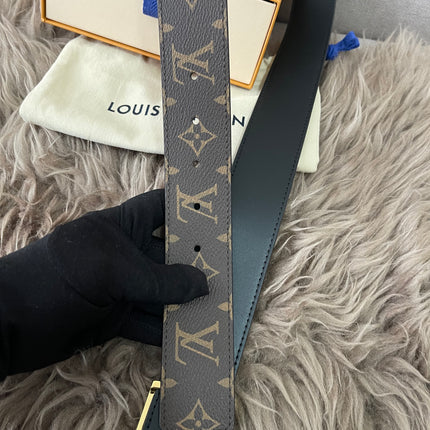 Brandnew LV Initials 40MM Reversible Belt SZ 95/38
