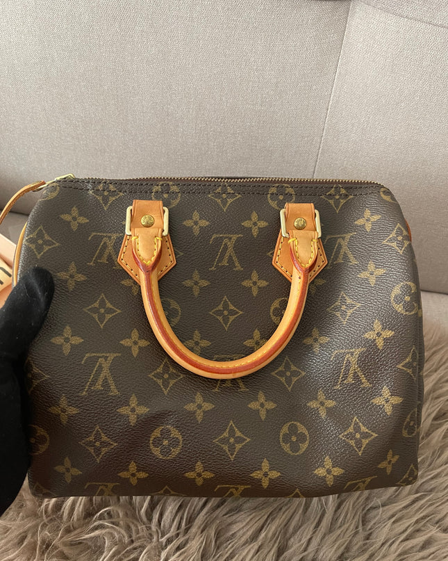 Preloved Authentic Louis Vuitton Speedy 25