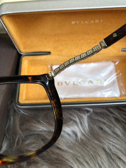 Preloved Unused Bvlgari Cat-Eye Eyeglasses