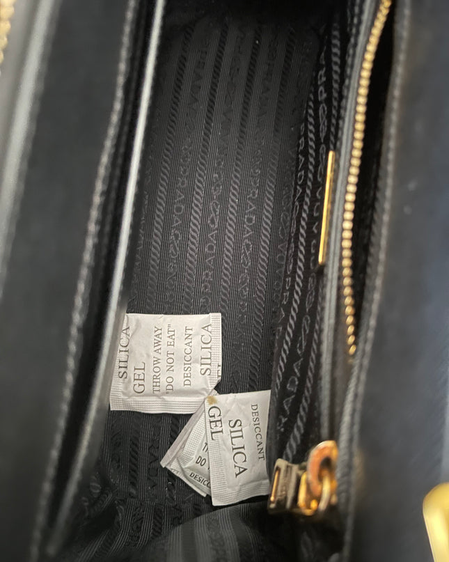 Preloved Authentic Small Prada Galleria Saffiano leather bag