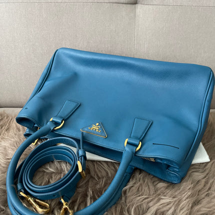 Preloved Authentic Prada Light Blue Galleria Tote Bag