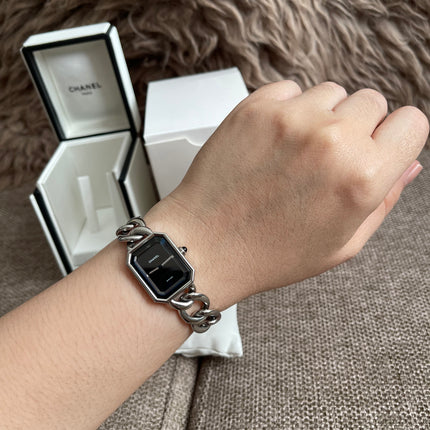 Preloved Authentic Chanel Première Gourmette Chain Watch