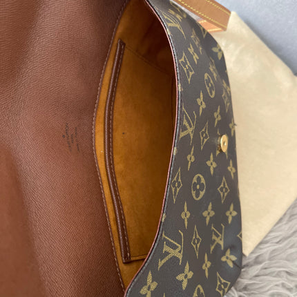 Preloved Authentic  Louis Vuitton Musette Tango Bundle