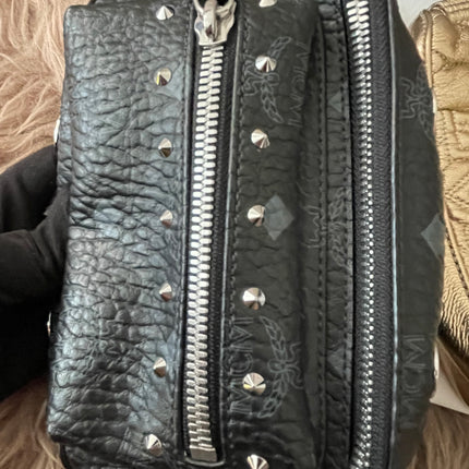 Preloved Authentic MCM Trey Mixed Media Triple-Pouch Convertible Sling
