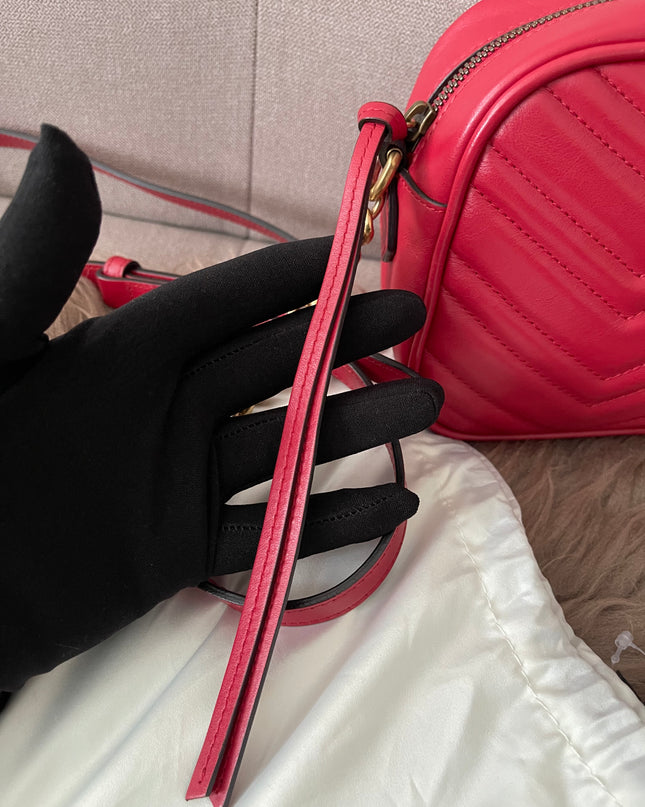 Preloved Authentic Gucci GG Marmont Camera Bag