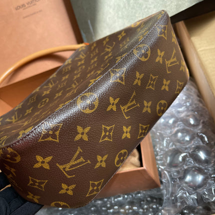 Preloved Louis Vuitton Mini looping