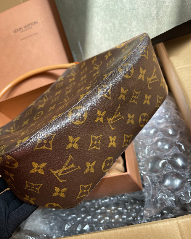 Preloved Louis Vuitton Mini looping