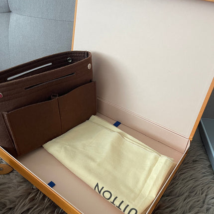 Preloved Authentic Louis Vuitton Speedy 25