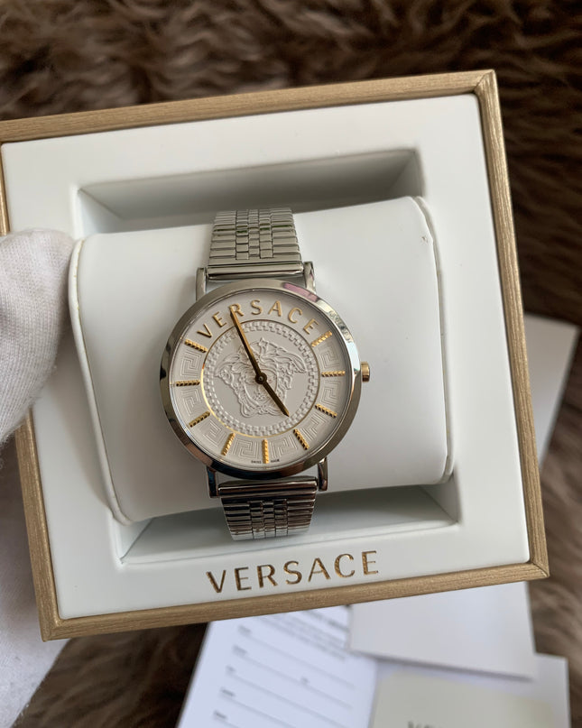 VERSACE V-ESSENTIAL VEK4005/21
Women's watch