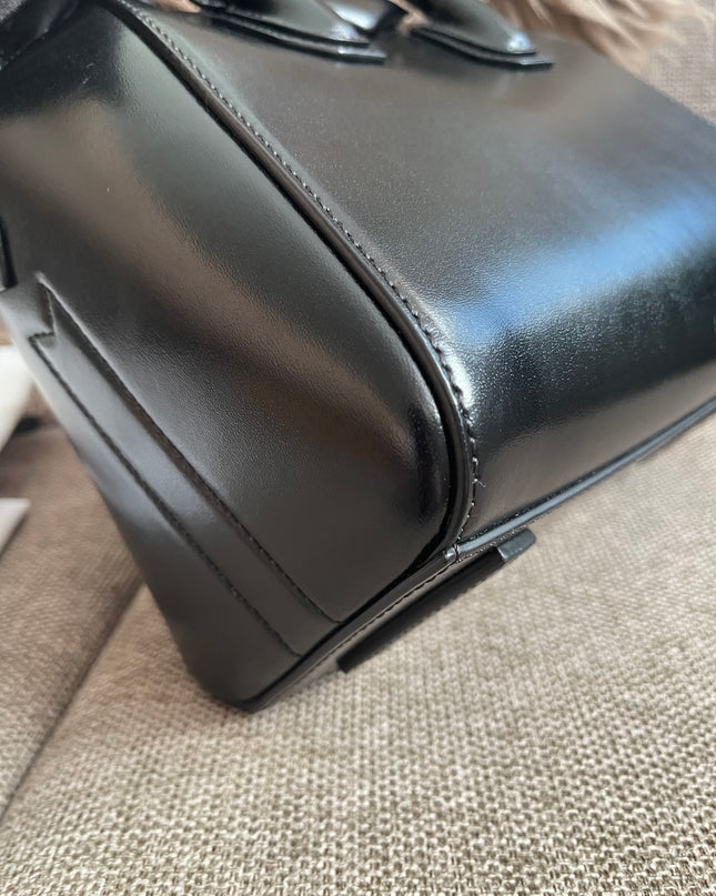 Preloved Authentic Givenchy Mini Antigona Bag Black Calf Leather