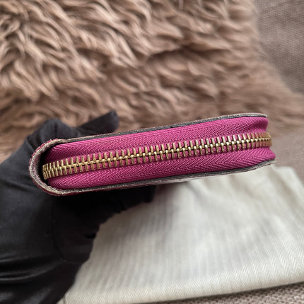 Preloved Authentic Louis Vuitton Vernis Zippy Wallet