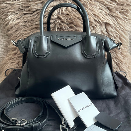 Preloved Authentic Givenchy Antigona Soft Small Bag Black Leather