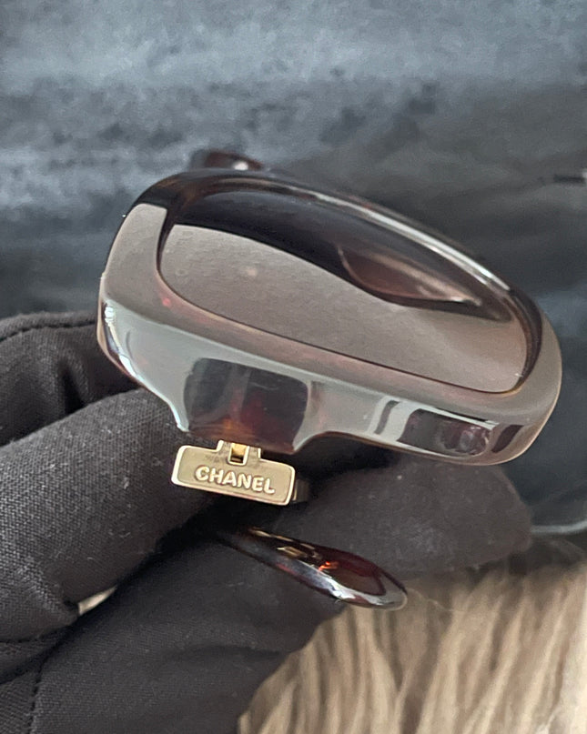 Preloved Authentic Chanel Square Chain Sunglasses