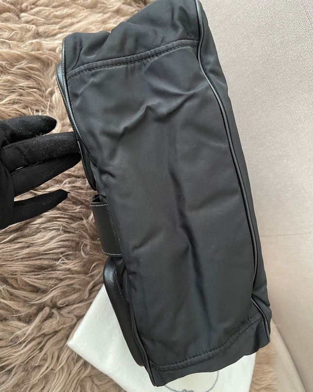 Preloved Authentic  Prada Tessuto Nylon and Saffiano Leather Messenger Bag