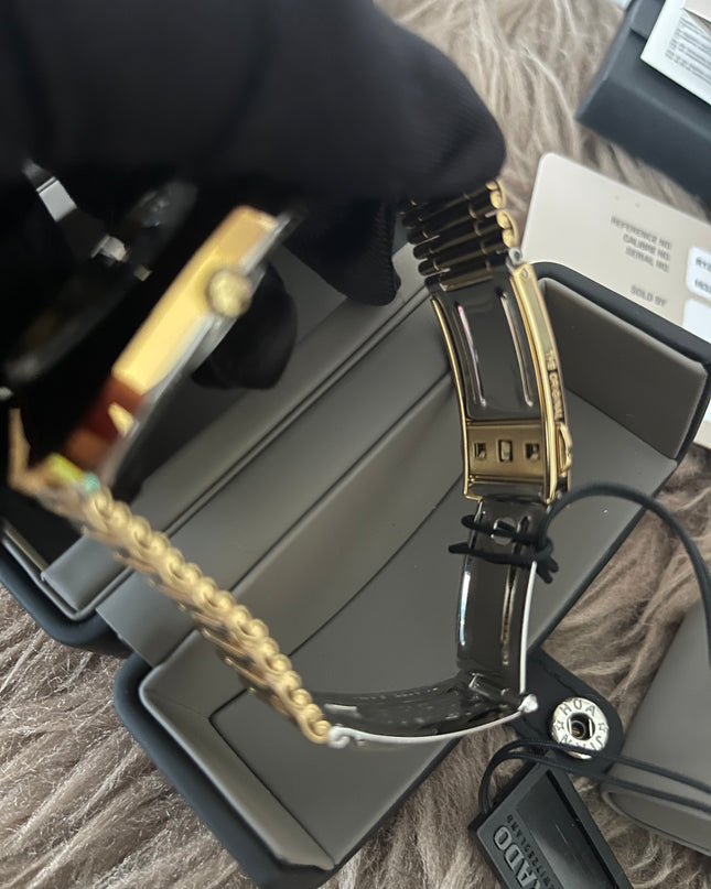 Preloved Authentic RADO
Men's Diastar Original Quartz