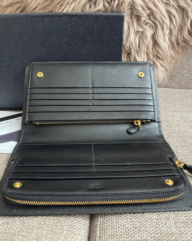Preloved Authentic Prada Organizer Wallet — Saffiano Leather