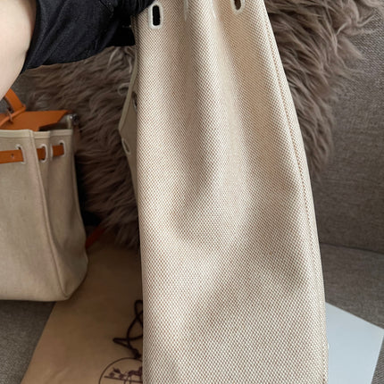 Preloved Authentic Hermes Herbag Zip
