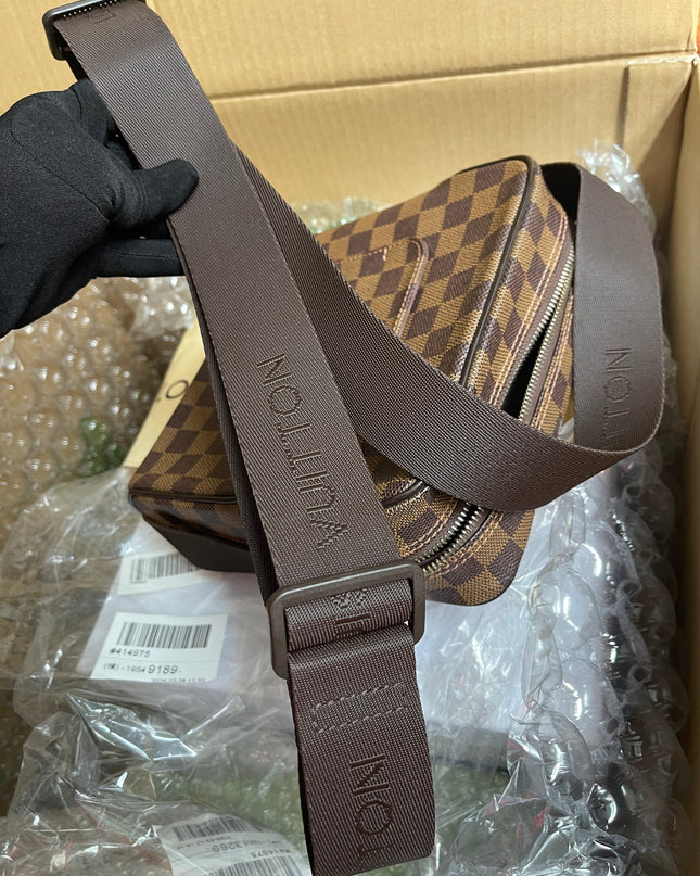 BIG DROP!! Preloved Louis Vuitton 2004 Olav PM shoulder bag