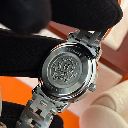 Preloved Authentic Hermès Clipper Watch 2 tone