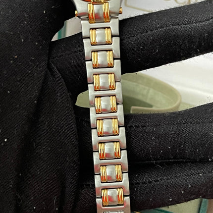 Preloved Authentic Gucci (Vintage) Gold Dial Tone Watch