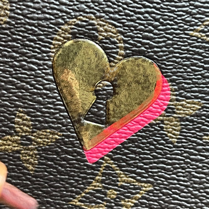 Preloved Authentic Louis Vuitton NéoNoé BB — Monogram Love Lock (Limited Edition)