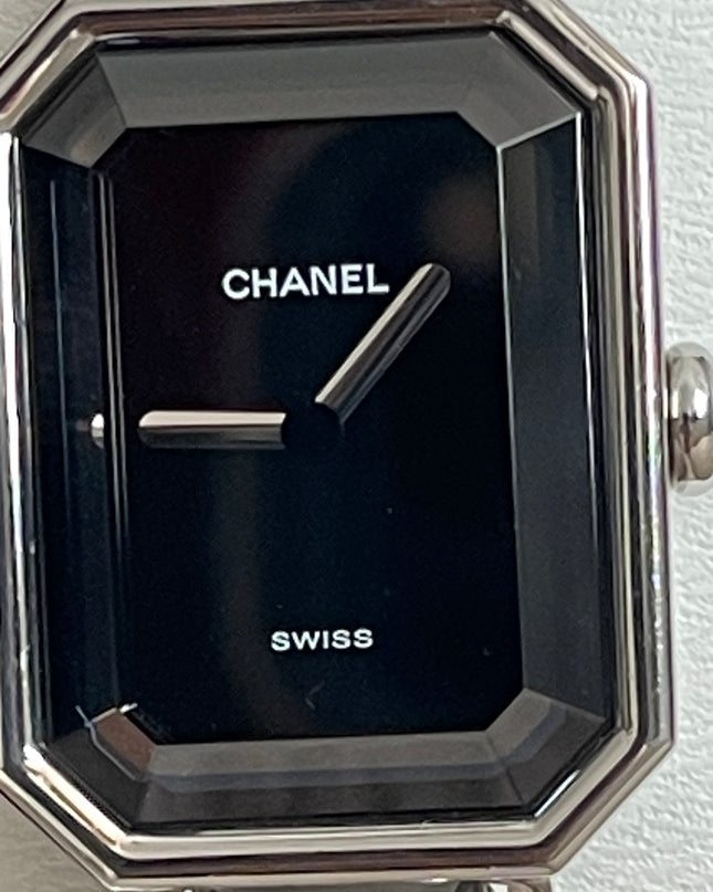 Preloved Authentic Chanel Première Gourmette Chain Watch
