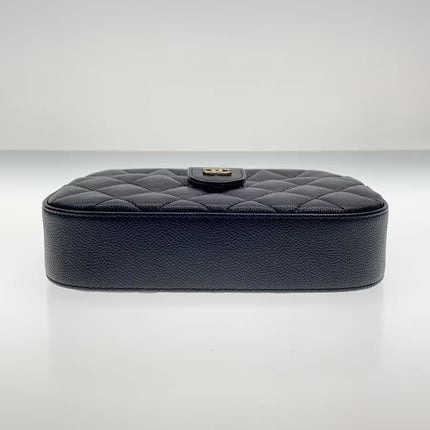 Preloved Authentic Rank A CHANEL Pre-Owned 2021 Matelassé round zip Wallet