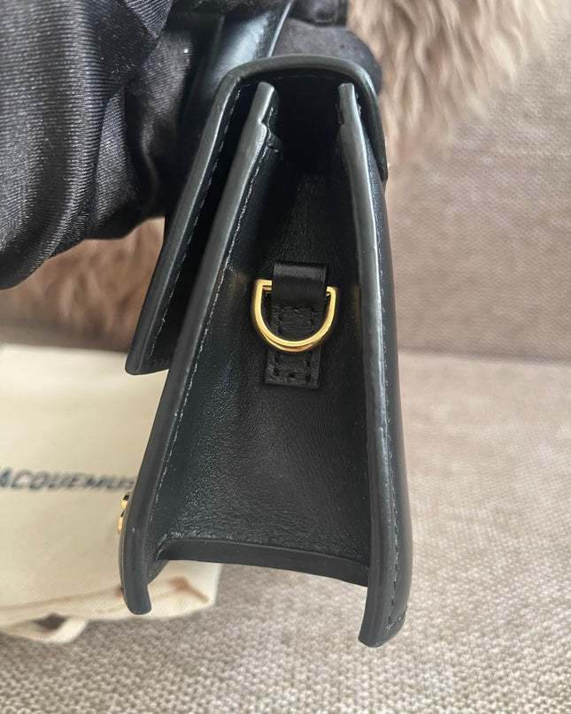 Preloved Authentic Jacquemus Le Chiquito Long – Black