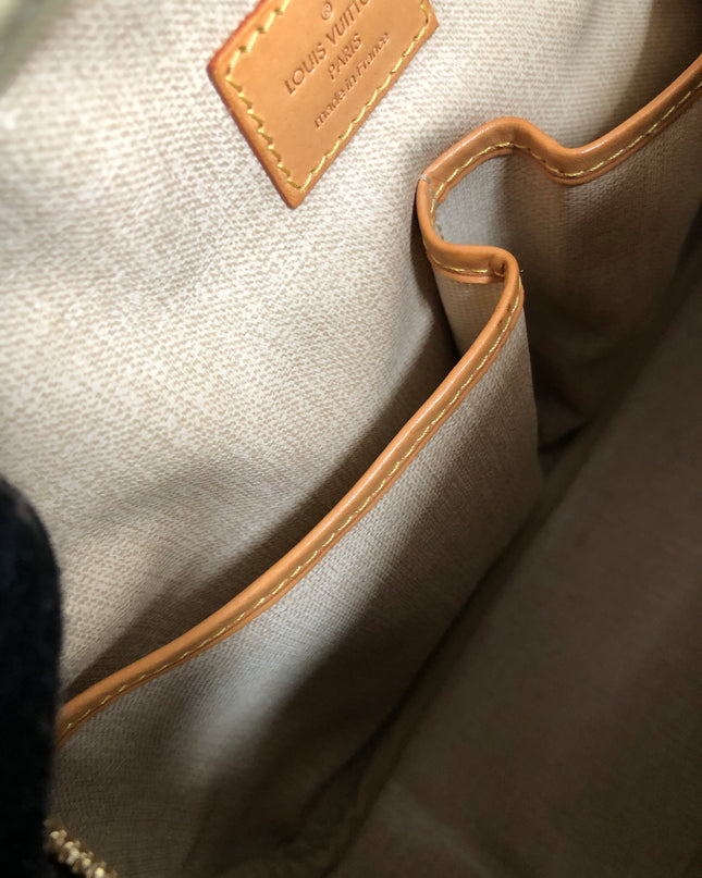 Preloved LOUIS VUITTON Monogram Trouville