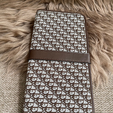 Preloved Authentic Christian Dior Trotter long wallet in brown logo monogram canvas
