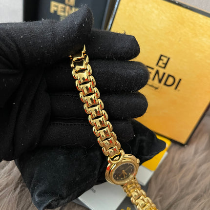 Preloved Authentic Fendi Mother of Pearl Gold Watch