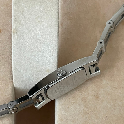 Preloved Authentic RANK AB Gucci Silver Stainless Steel 3900L watch 12 mm