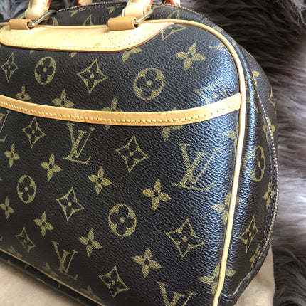 Preloved LOUIS VUITTON Monogram Trouville