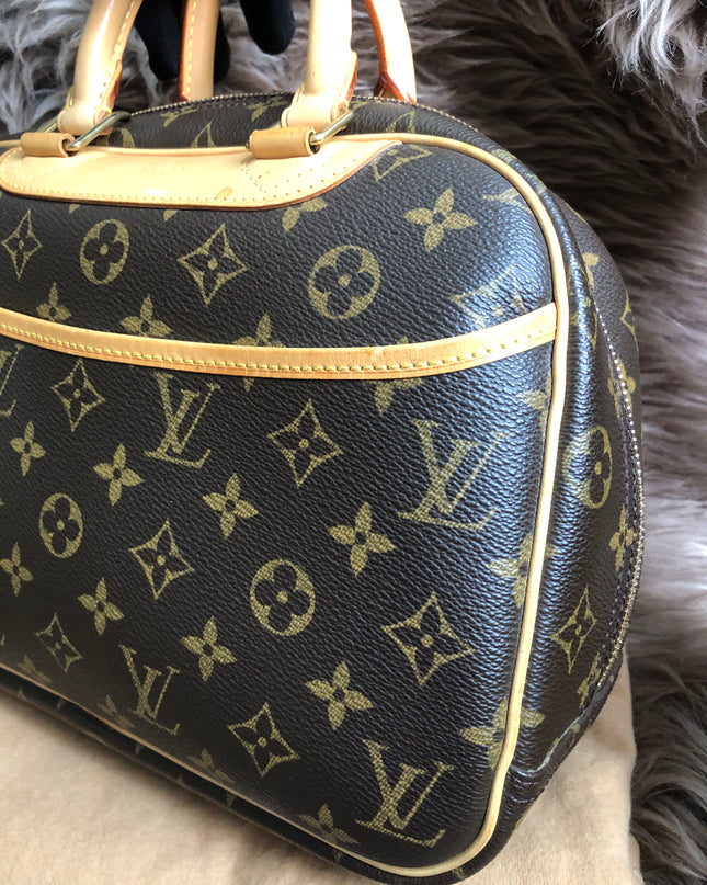 Preloved LOUIS VUITTON Monogram Trouville