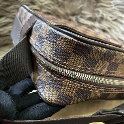 BIG DROP!! Preloved Louis Vuitton 2004 Olav PM shoulder bag