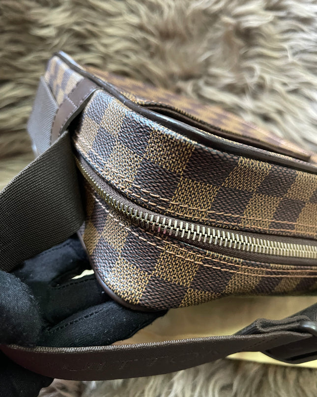 BIG DROP!! Preloved Louis Vuitton 2004 Olav PM shoulder bag