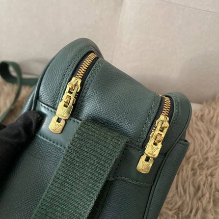 Preloved Authentic Louis Vuitton Green Taiga Leather Reporter PM Messenger Bag