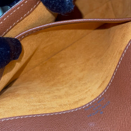 Preloved Authentic Louis Vuitton Musette Tango — Monogram Canvas