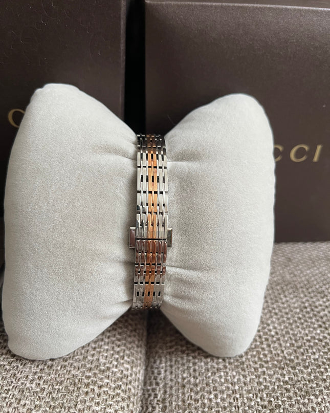 Preloved Authentic Gucci 8600L Ladies Watch — Two-Tone Rose Gold & Silver GG Dial