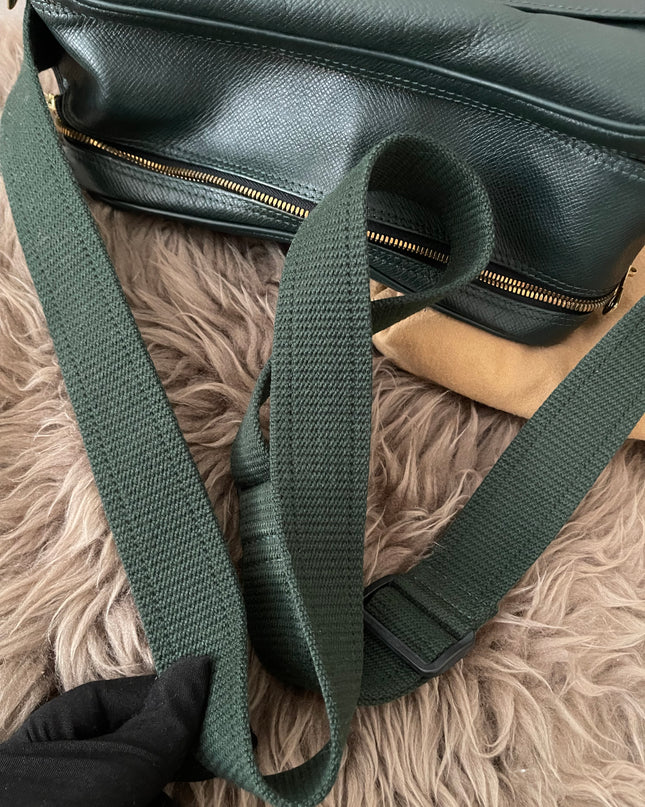 Preloved Authentic Louis Vuitton Green Taiga Leather Reporter PM Messenger Bag
