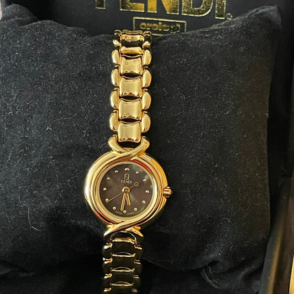 Preloved Authentic Fendi Mother of Pearl Gold Watch