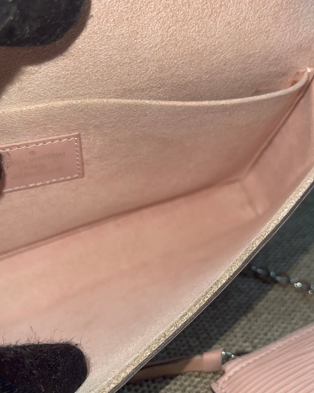 Preloved Authentic Louis Vuitton Felicie Pochette Epi Leather Rose Ballerine