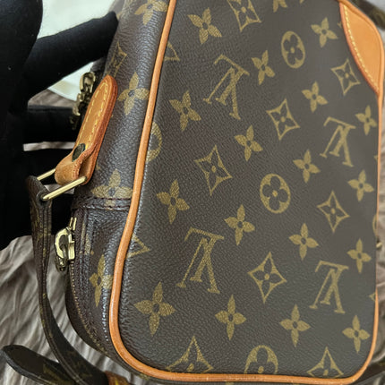 Preloved Authentic classic Louis Vuitton Monogram Amazon Shoulder Bag