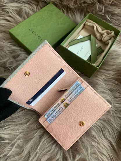 Gucci

GG Marmont card case wallet